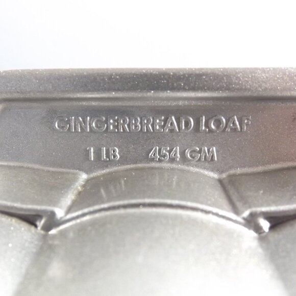 Vintage Gingerbread Loaf Pan, Nordic Ware, Heavy Cast Aluminum BAKEWARE - Picture 15 of 16